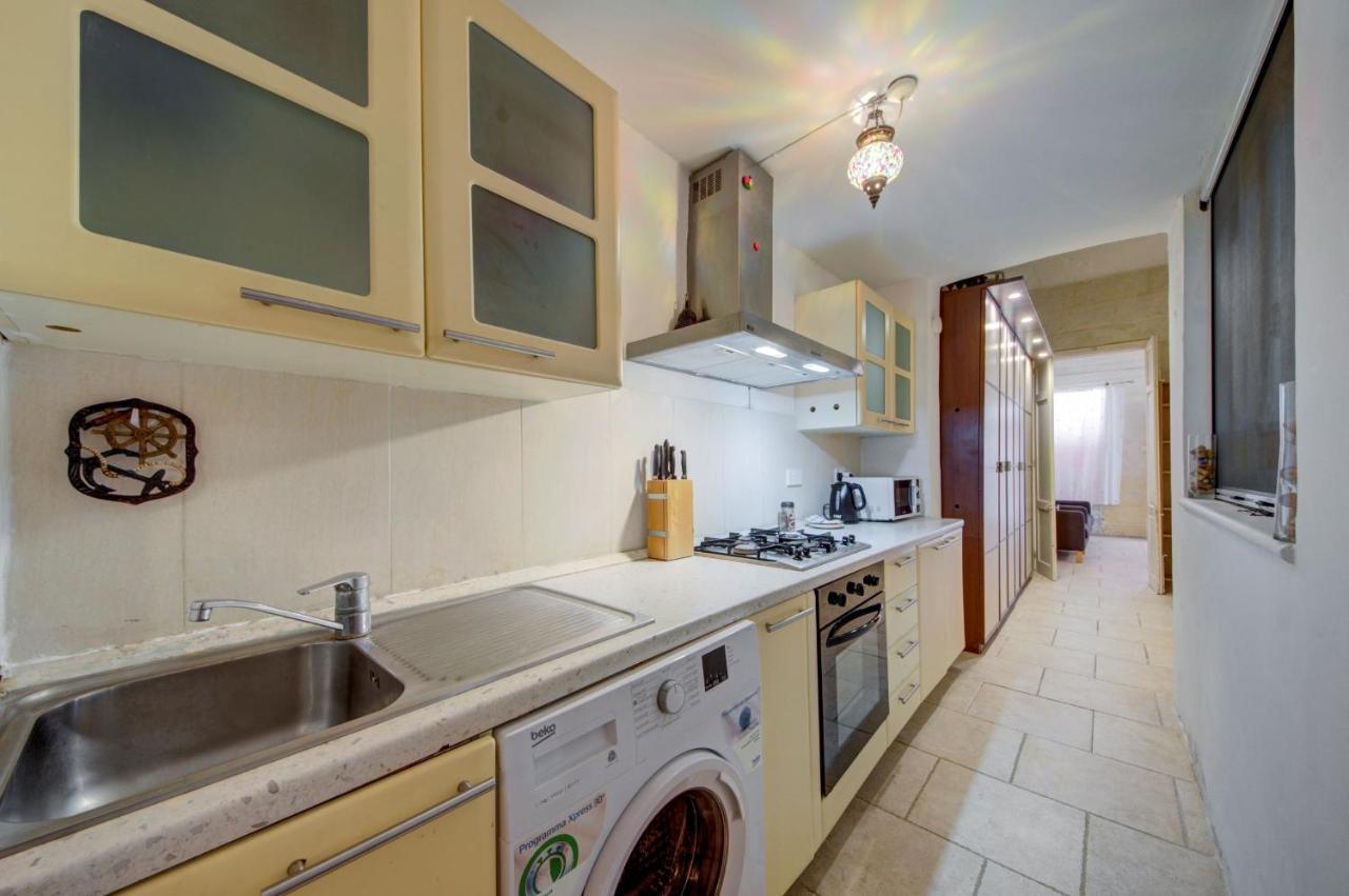 Victory View One Bedroom Apartment Валлетта Екстер'єр фото